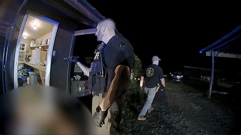 pictures of the murdaugh crime scene|GRAPHIC: Deputies’ bodycam video released showing Murdaugh。